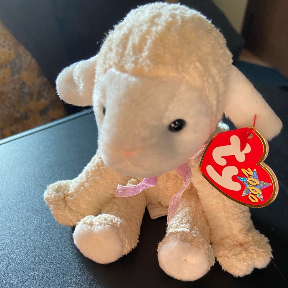 Beanie Baby Fleecie Lamb 2000.